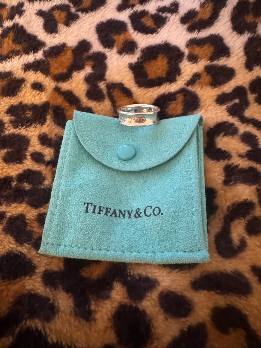 Tiffany & Co. Sterling Silver Ring with Tiffany Blue Pouch